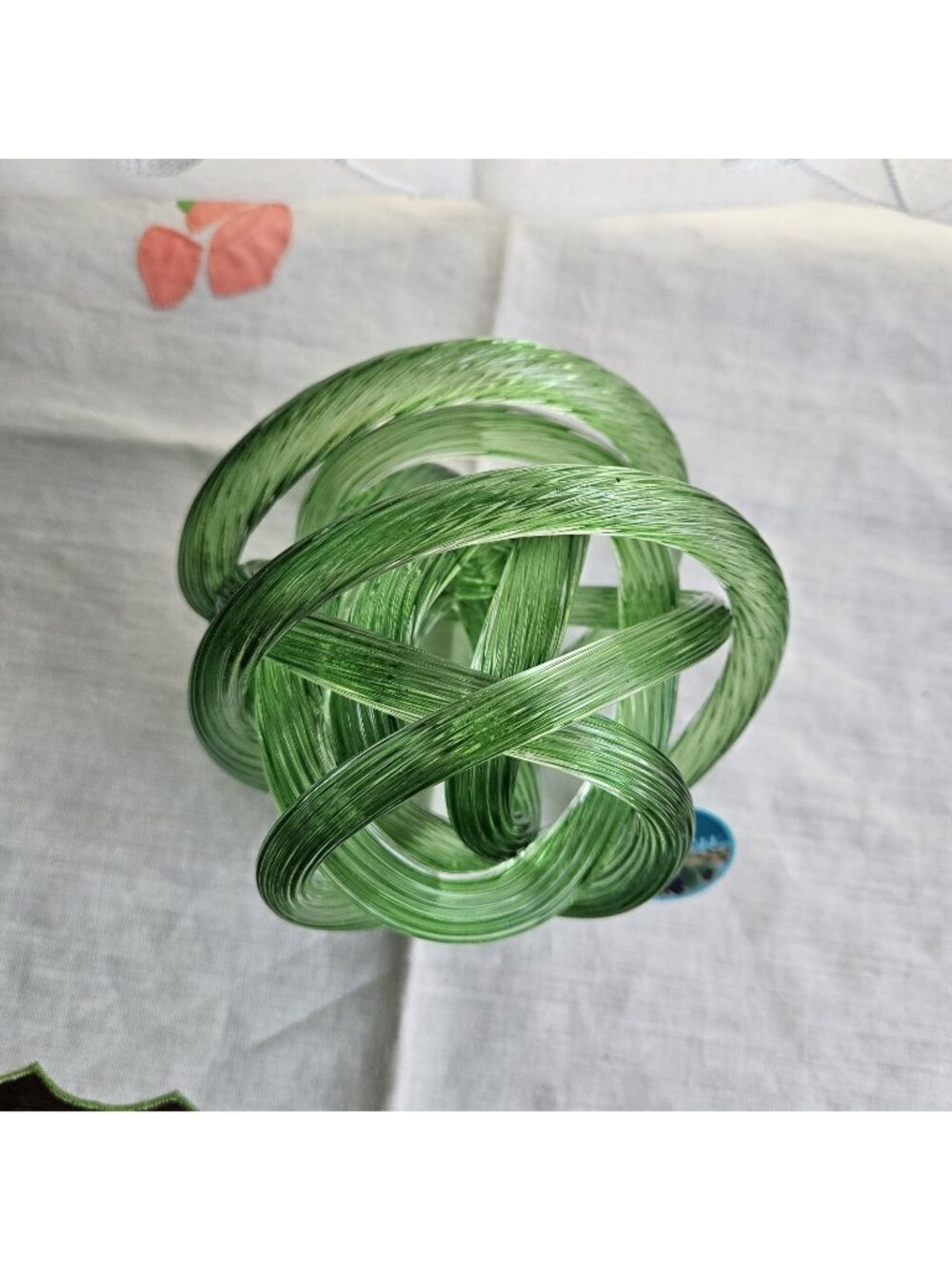 Art Glass Green Infinity Knot Twisted Rope Paperweight Sculpture 5"
